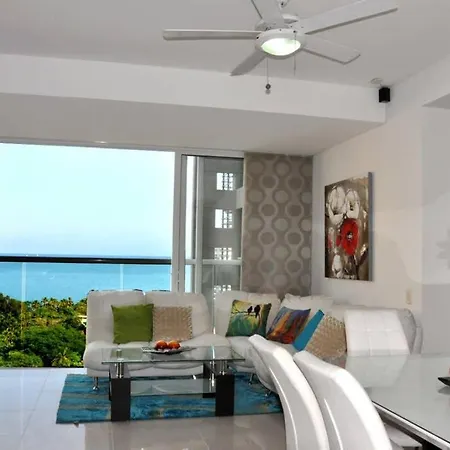 Acogedor Con Vista Al Mar En Condominio Zazue A 300 Metros De La Playa Bellohorizonte Santa Marta Exterior photo